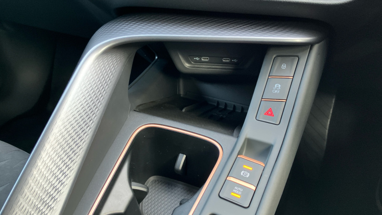 CUPRA Terramar 1.5 eTSI 150 V2 5dr DSG Petrol Hatchback